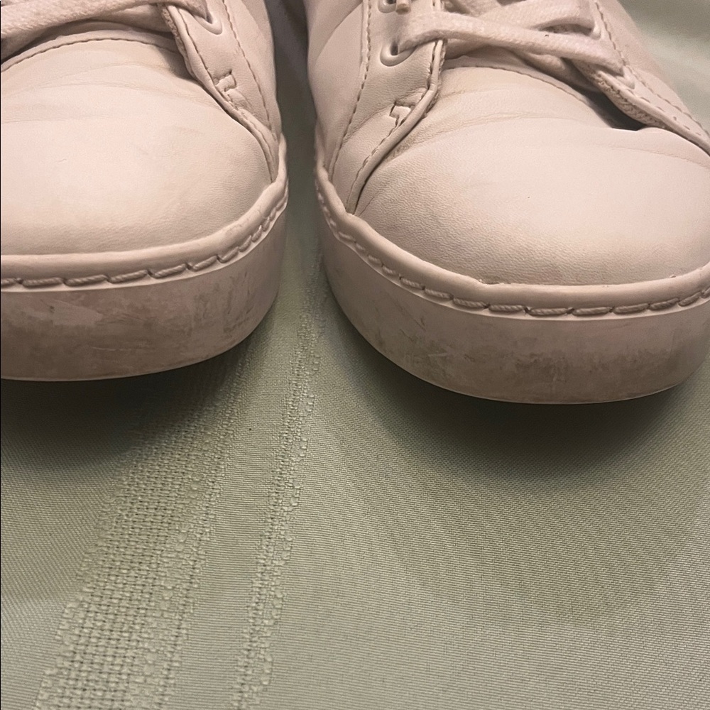 Lacoste women’s White and Green Sneakers size 6.5 - Picture 6 of 7